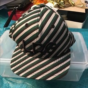 NWOT LRG Men’s Logo Stripe Adjustable SnapBack Cap